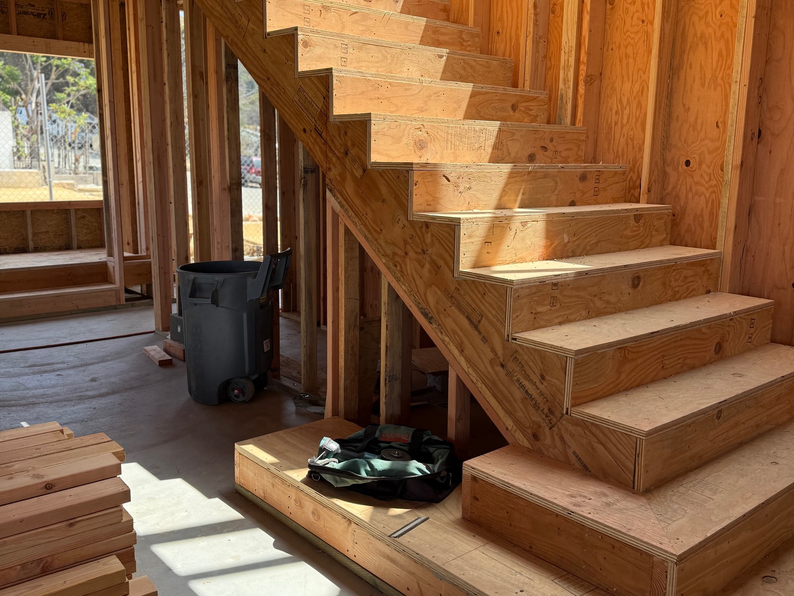Pacific Palisades new construction-fire rebuild by Farnsworth Builders