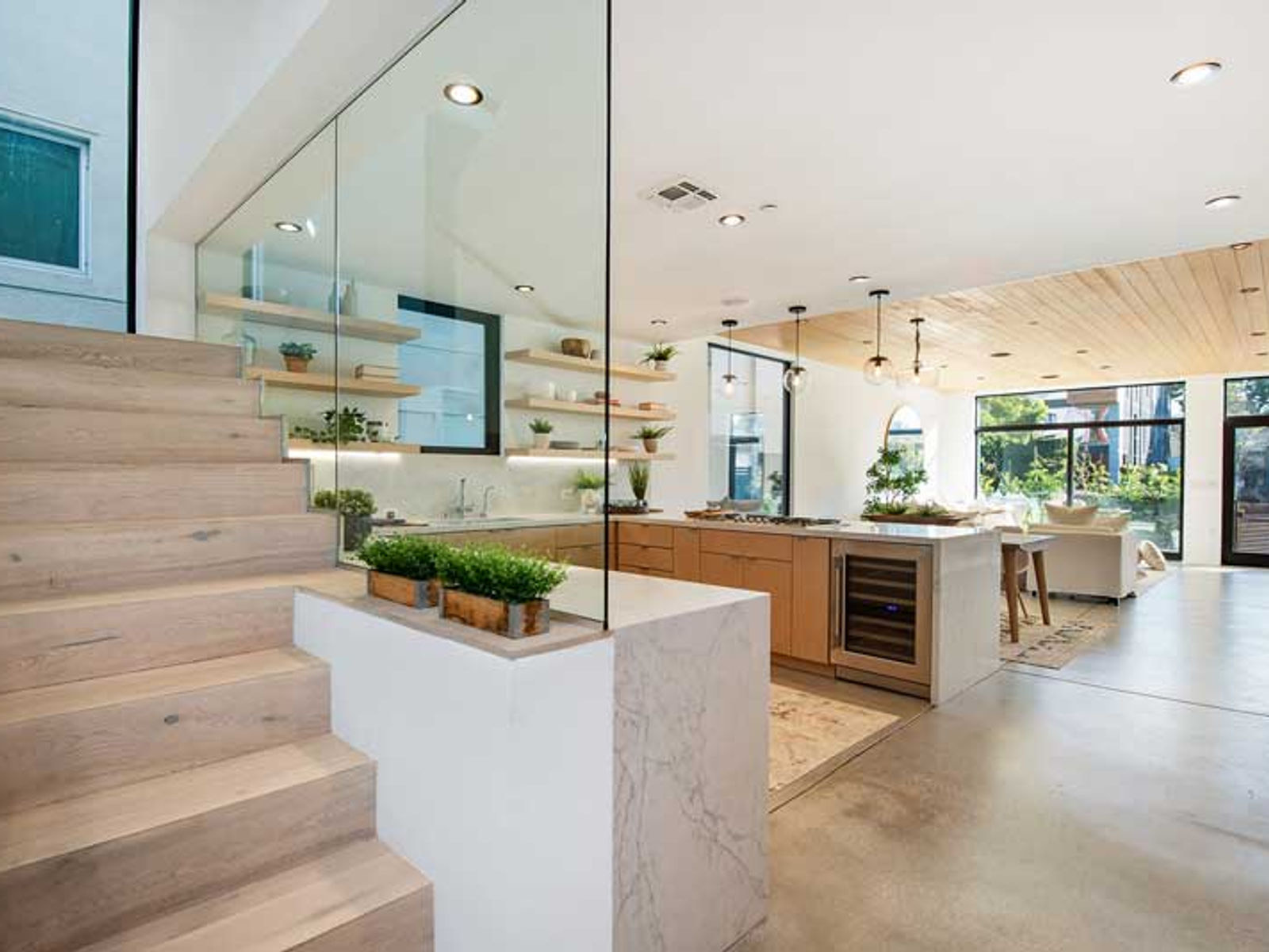 Santa Monica Home Builders — project by Farnsworth Builders