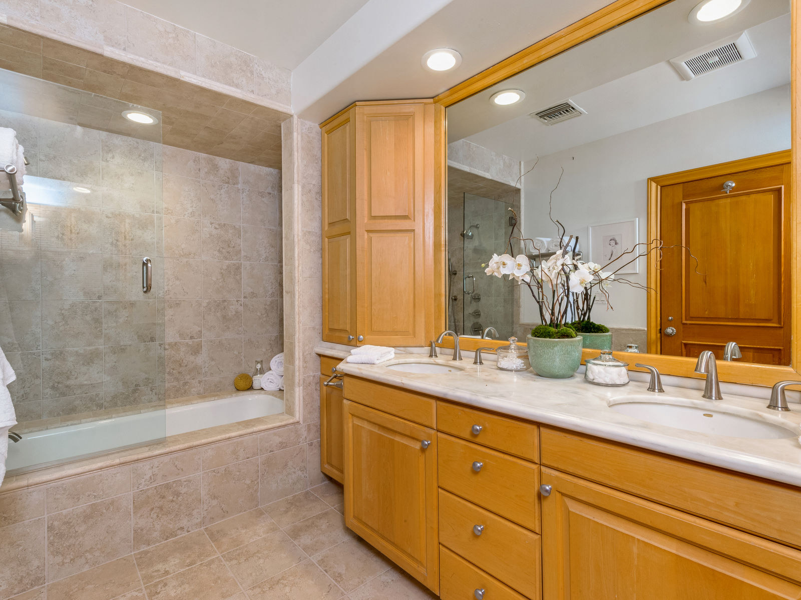 Santa Monica Home Remodeling — project by Farnsworth Builders